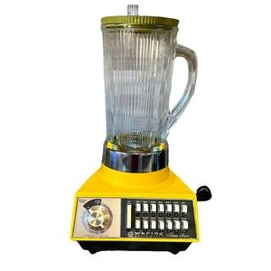 VINTAGE WARING SOLID STATE FUTURA SERIES BLENDER